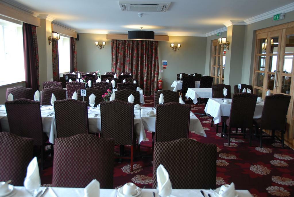 Curran Court Hotel Larne Esterno foto